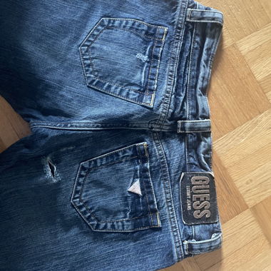 Jeans GUESS Gr. 27