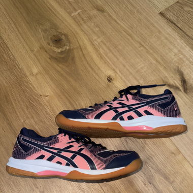 Hallenschuhe Asics