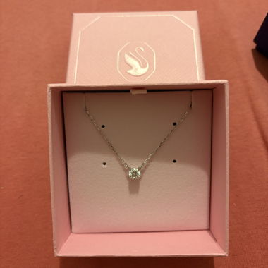 Collier avec pendentif en forme d’étoile