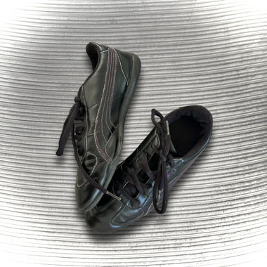 Black Puma Shoes, size 38