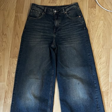 Baggy jeans