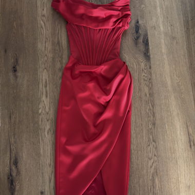 Rotes Satin-Corsage-Kleid House of CB
