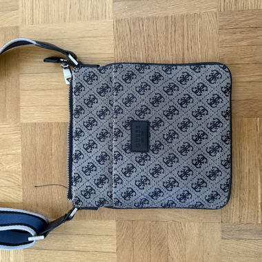 Borsa Guess a tracolla