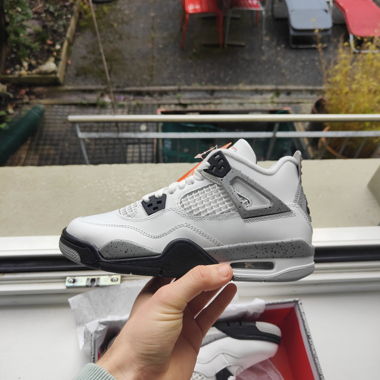 Air Jordan 4 Retro White Cement UE 37.5