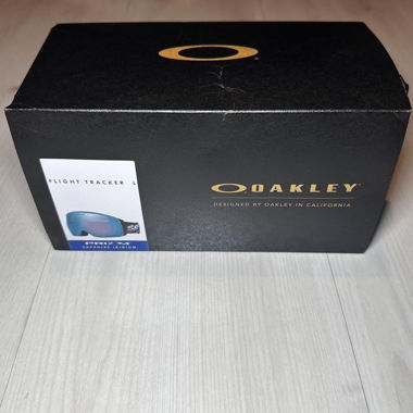 Oakley Flight Tracker L Skibrille