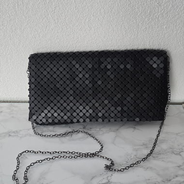 Pochette de soirée noire avec chaîne clutch