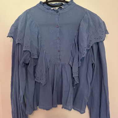 Chemisier bleu brodé