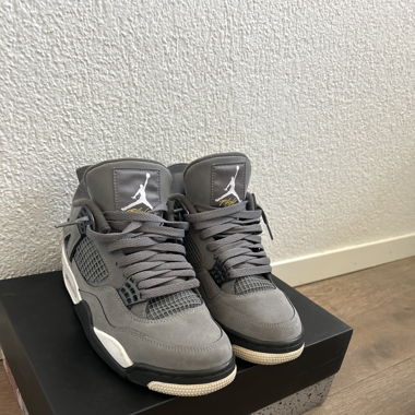 Air Jordan 4 Retro Cool Grey
