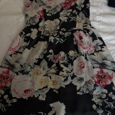 Guess Jeans Blumenkleid