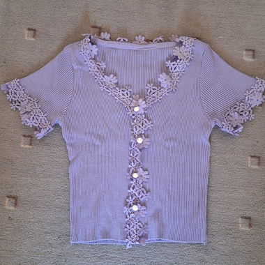 Lilanes Crop-top