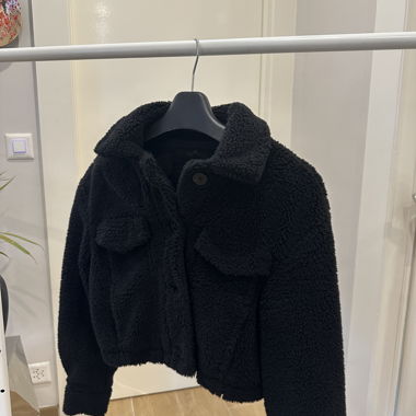 Schwarze Teddyjacke von Bershka (S)
