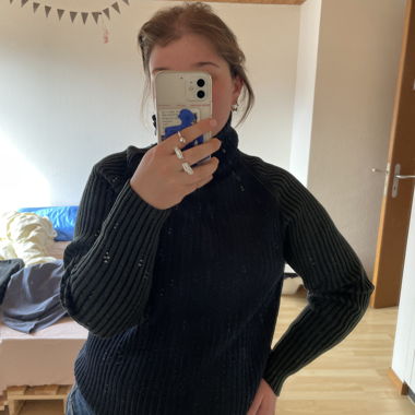 vintage pleated sweater