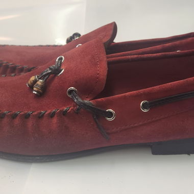Mocassins Gucci rouges en daim taille 42E