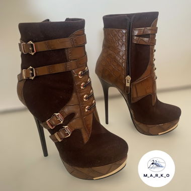 Bottines à talon haut marron avec plateforme