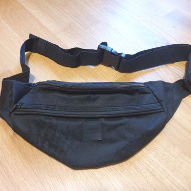 Marsupio con passante per cuffie