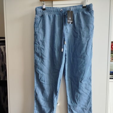 Esmara Sommer Hose locker luftig Jeans Optik M 38 