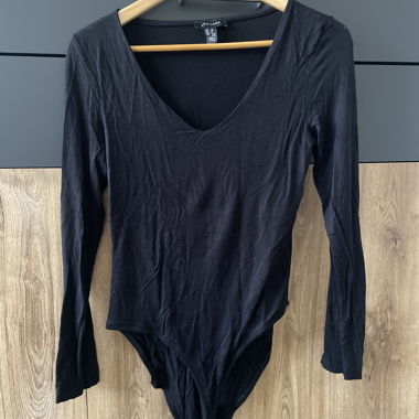 Body noir manches longues