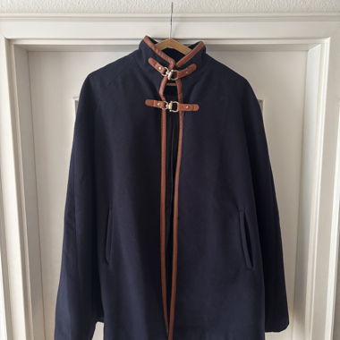 Vera&Lucy Cape