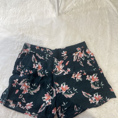 short à fleur 