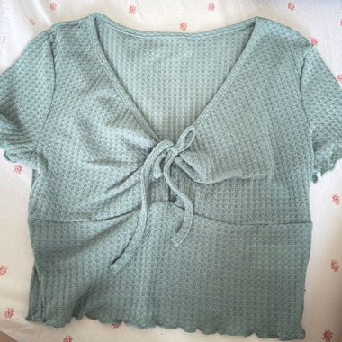 Green Short-Sleeve Top with Tie Band