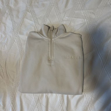 Beiger Halbzip-Pullover