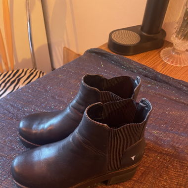 Plateau Boots