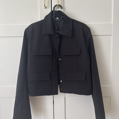 Black lightweight jacket
