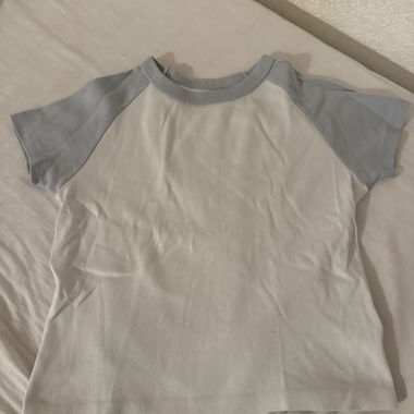 T-shirt Brandy Melville blanc et bleu