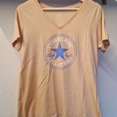 Converse T-shirt