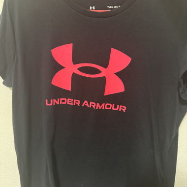 Under Armour T-Shirt