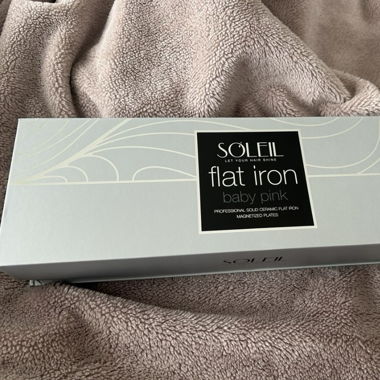 Haar Glätteisen von Soleil