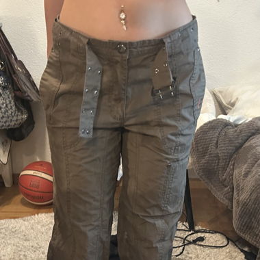 Braune ,,Cargo‘‘ Hose