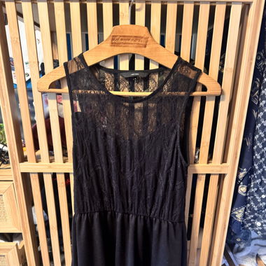 schwarzes Freizeitkleid