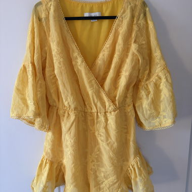 Combinaison Lost Ink jaune en dentelle