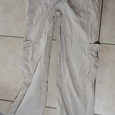 Pantaloni cargo beige