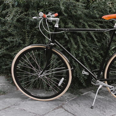 MAY Ltd Designer City Bike Brand New
