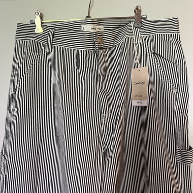 Pantalon à rayures