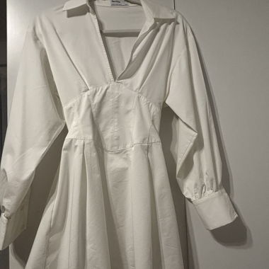 Robe “corset” blanche 