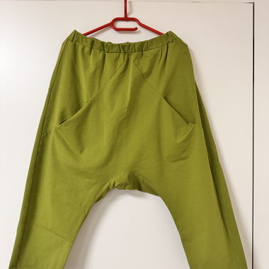 Pantalons verts harem