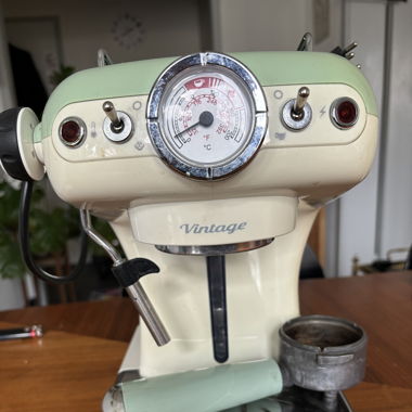 Retro Kolben Kaffeemaschine 