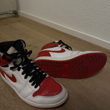 Air Jordan 1