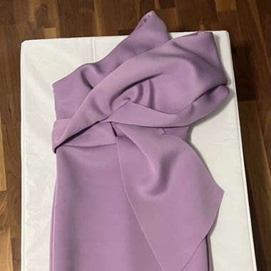 Lila Abendkleid