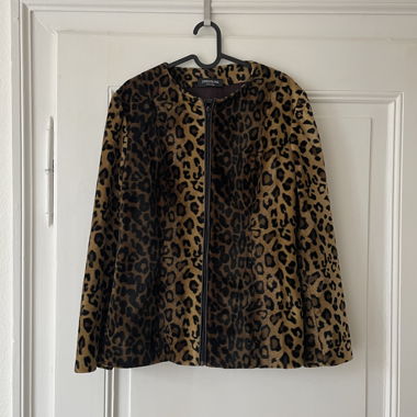 Leo Blazer
