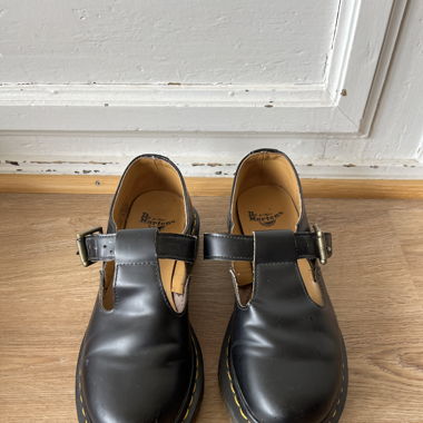 Dr. Martens Mary Janes, Modell Polley