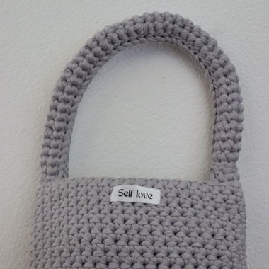 Borsa realizzata a mano