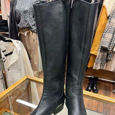 Gabor slim black leather boots
