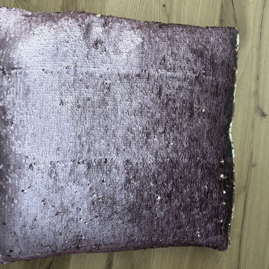 Cuscino con paillettes