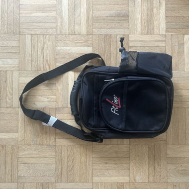 Schwarze Umhängetasche