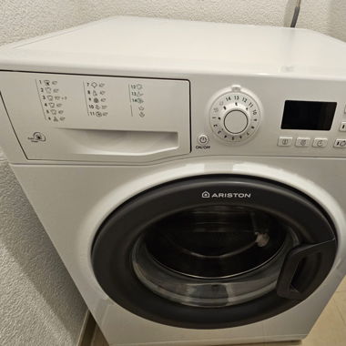 Machine à laver Ariston 8kg