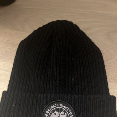 Canada goose hat 